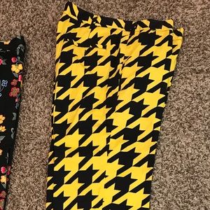 Loudmouth golf pants 38w 30L. BLACK AND GOLD ONLY