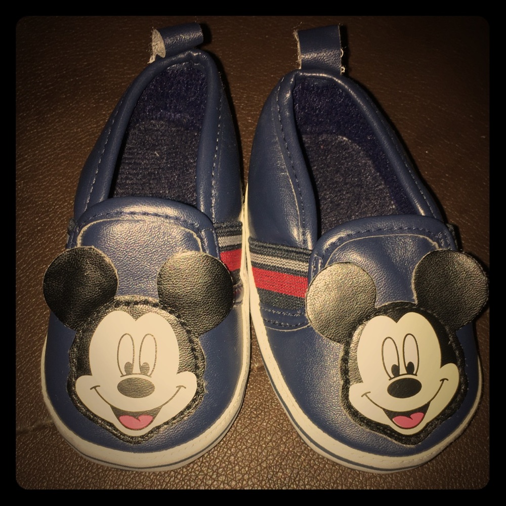 MICKEY MOUSE shoes