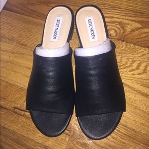 Steve Madden Briele Leather Mules