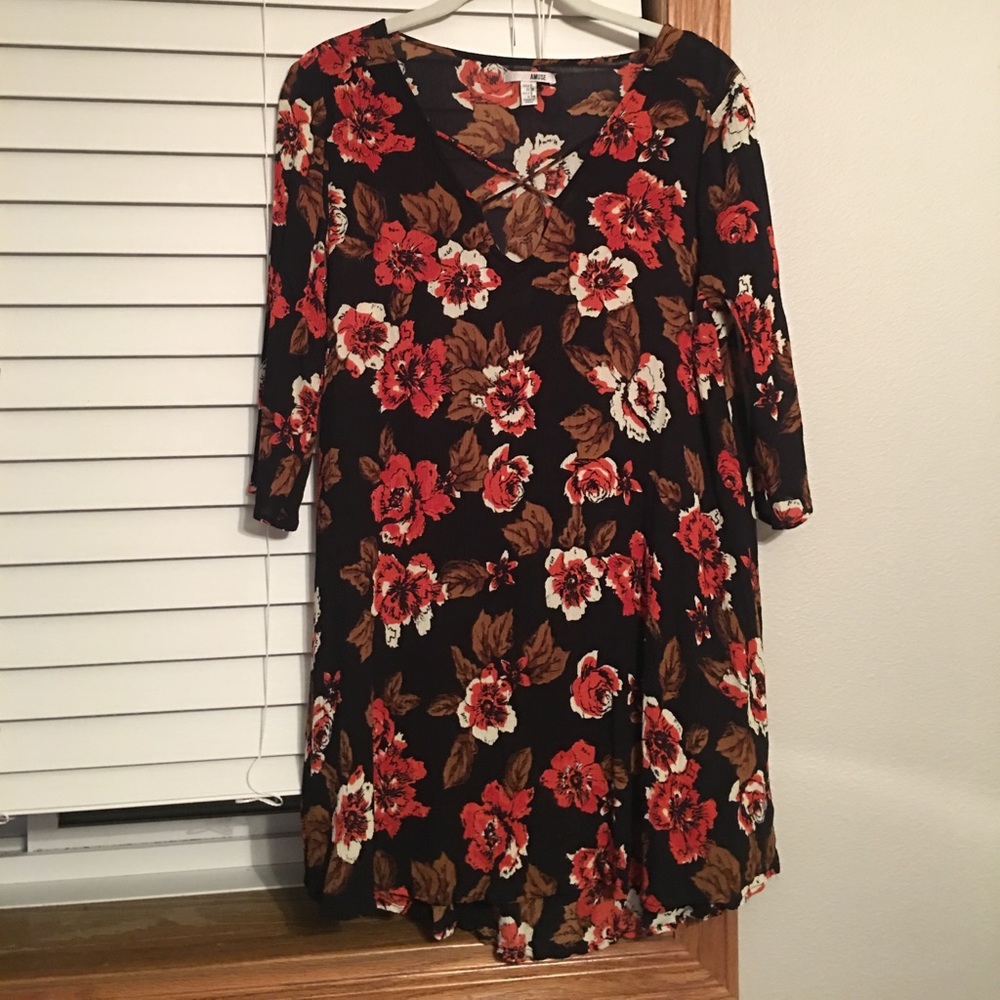 Amuse Society 3/4 length dress