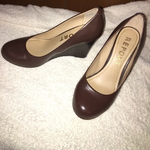 Report brand women's brown leather wedge heels