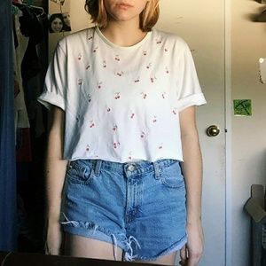 Vintage cherry cropped shirt