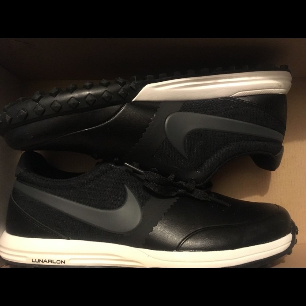 NIKE LUNAR MONT ROYAL
