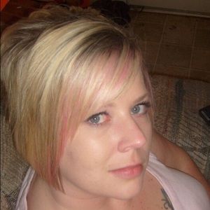 Meet your Posher, Aimee