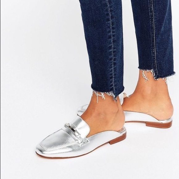 Restricted Shoes - Metallic Silver Slides size 6.5