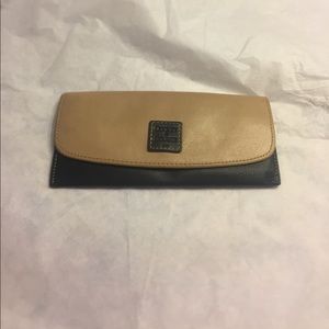 Dooney Clutch Wallet Dooney Clutch Wallet