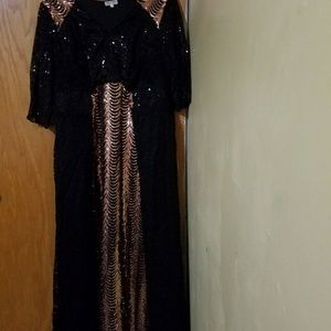 Elegant evening dress worn once
