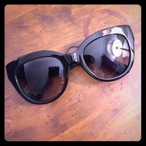Kate Spade Cats Eye black plastic sunglasses