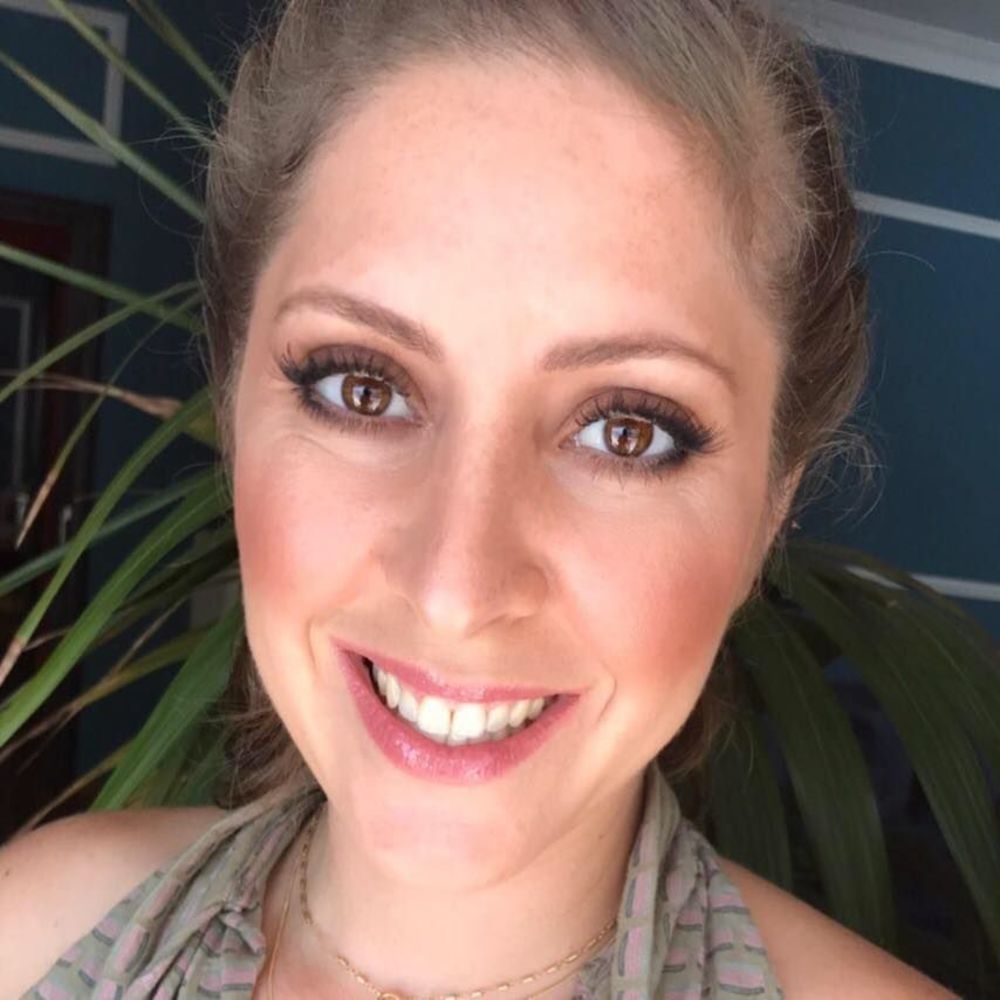 Meet your Posher, Stefania