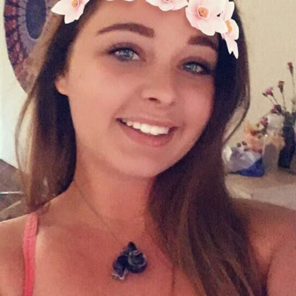 Meet your Posher, Haley