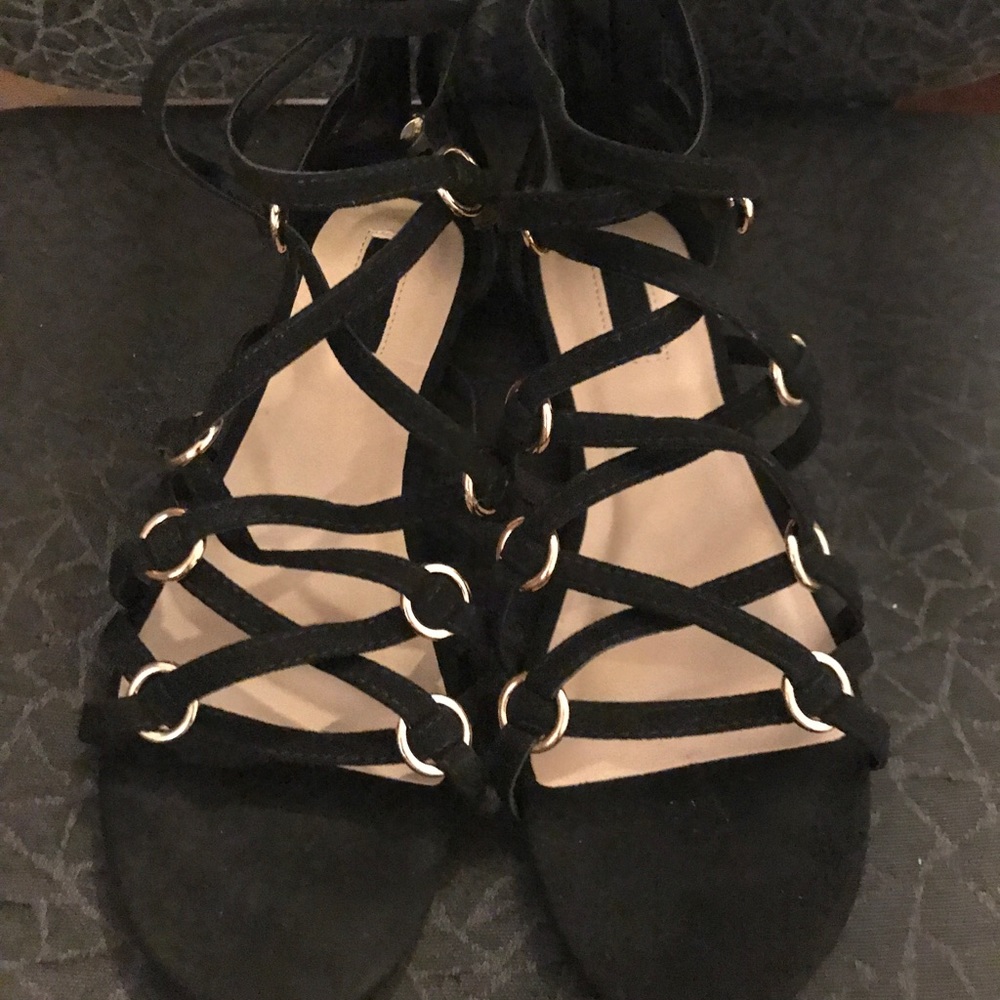 Sandals - Picture 2 of 4
