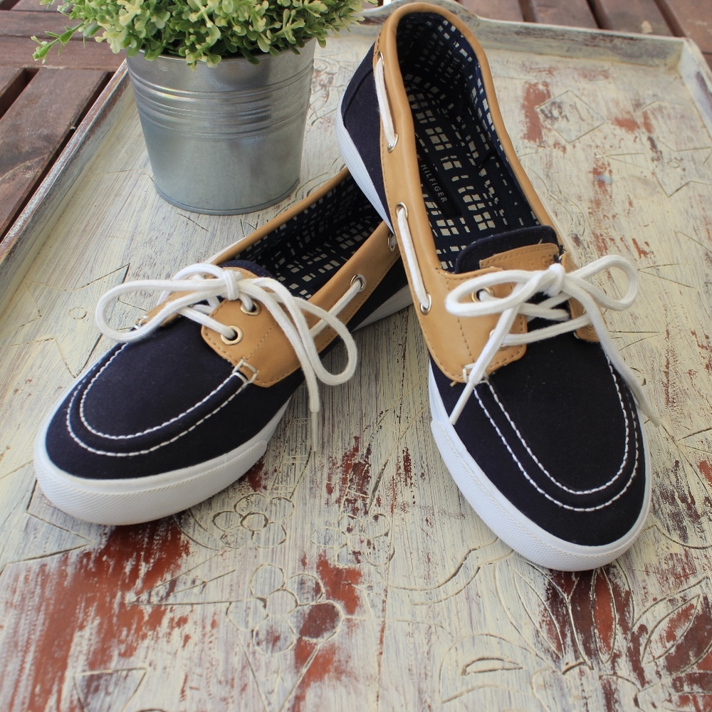 Tommy Hilfiger Boat Shoes
