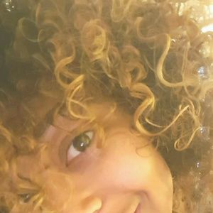 Meet your Posher, Joscelyn