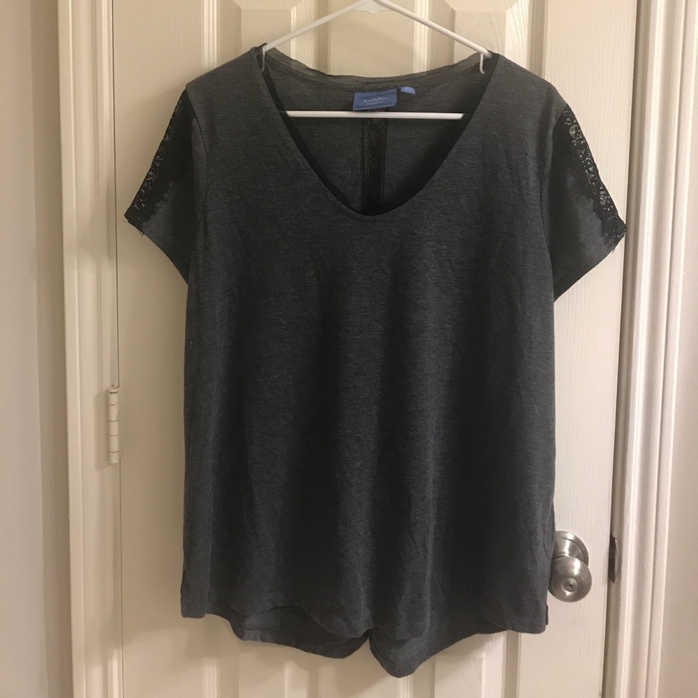 LACE DETAILING + Vera Wang Tee