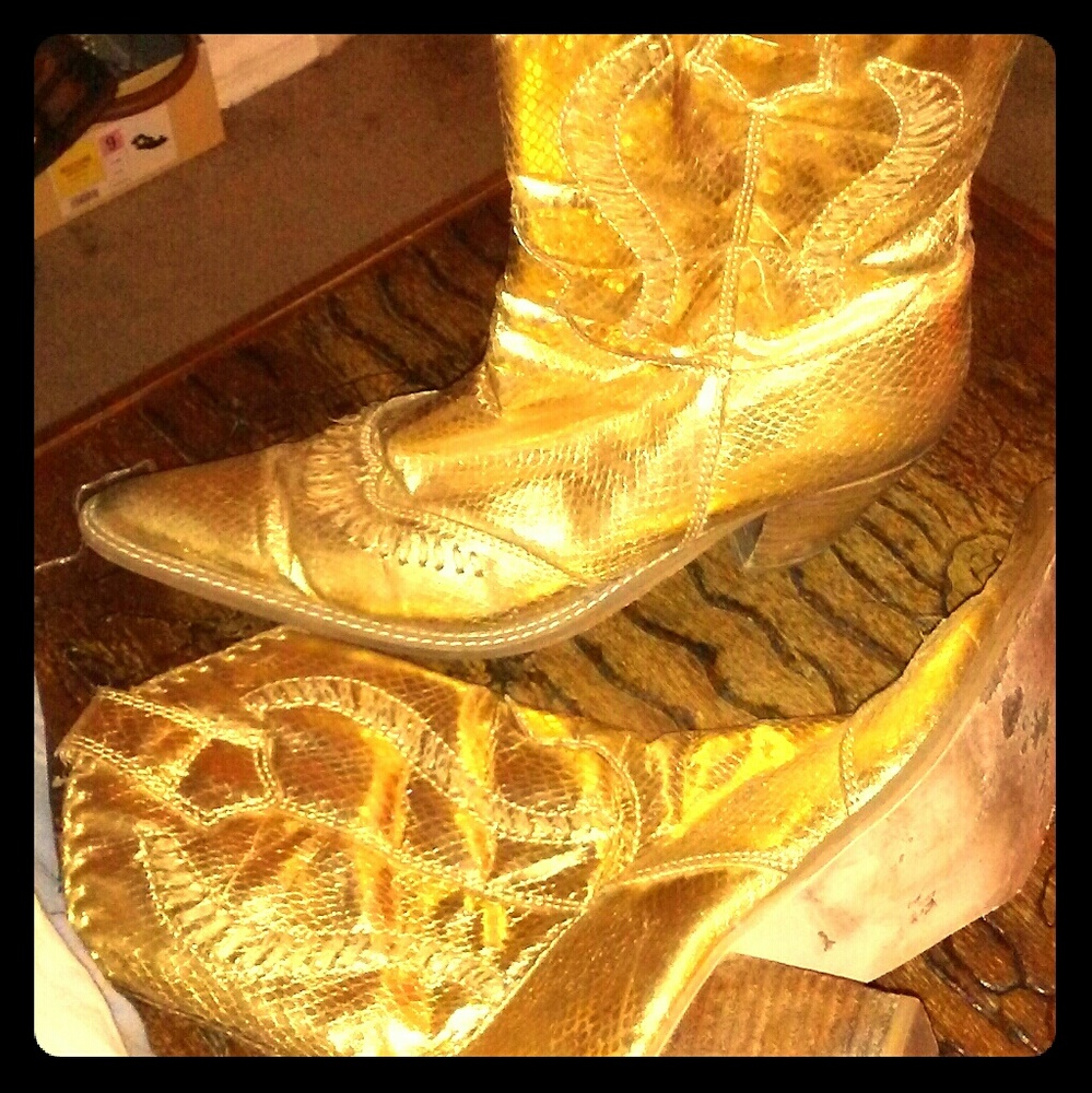 Gold cowgirl boots