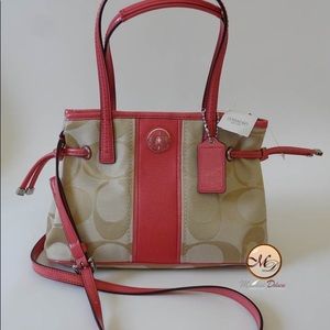 Coach purse/handbag great condition still has tags