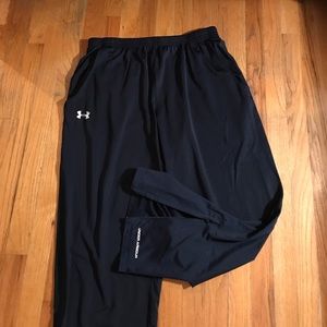 Under Armour Navy athletic pants XL Under Armour Navy athletic pants XL