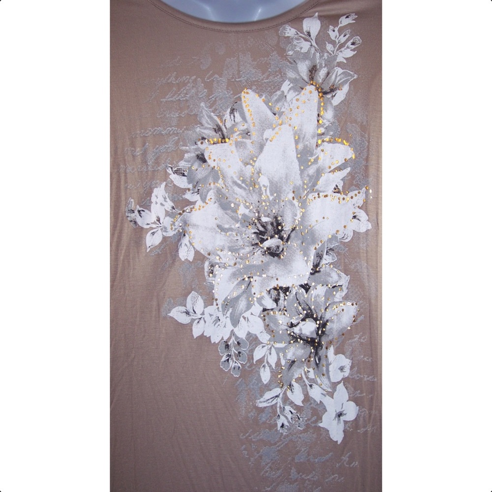 YUMMY PLUS 4X ‘Layer Look' Top NEW - Picture 3 of 8