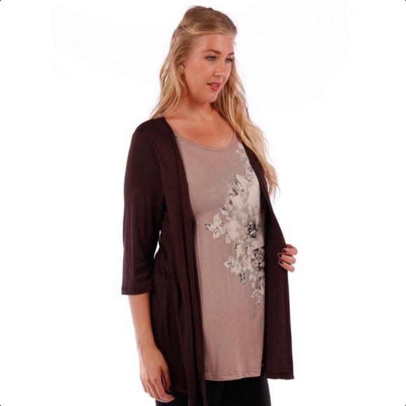 YUMMY PLUS 4X ‘Layer Look' Top NEW - Picture 7 of 8