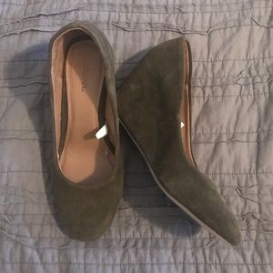 OLIVE WEDGES + Never worn