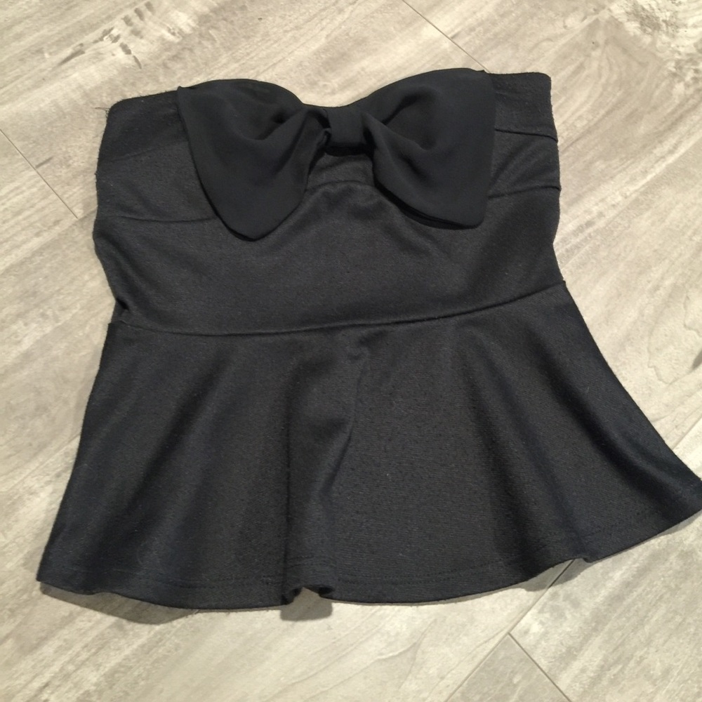 Black top, black bow in the center size small