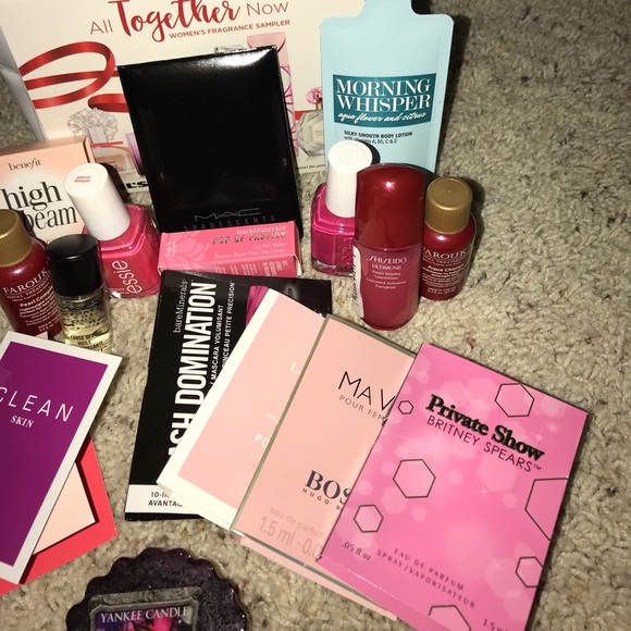 Free Gift with Purchase - Picture 3 of 7