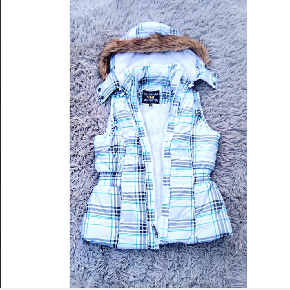 White vest! VERY GOOD CONDITION! - Picture 2 of 3