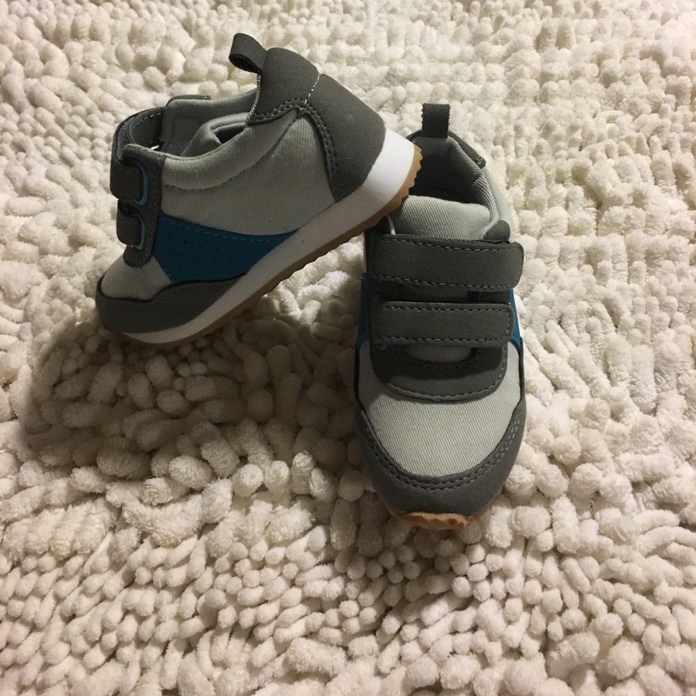 Crazy 8 shoes
