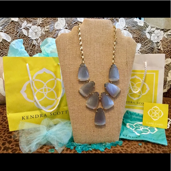 Kendra Scott Jewelry - Kendra Scott Necklace!