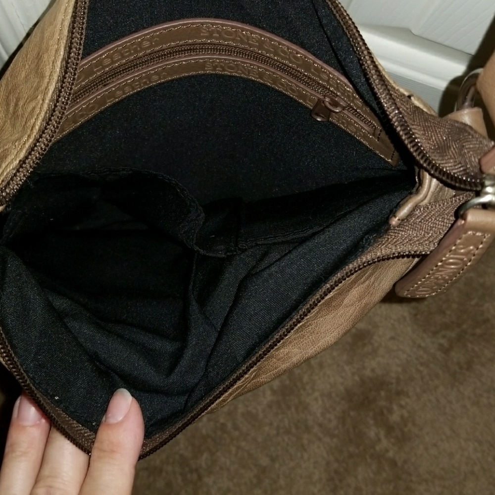 Stone& Co. Crossbody Bag - Picture 4 of 5