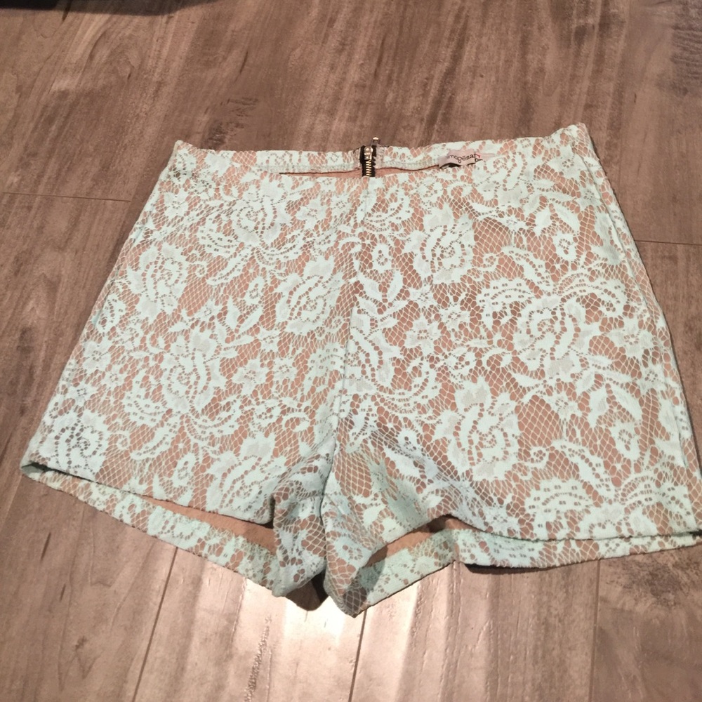 Shorts size small