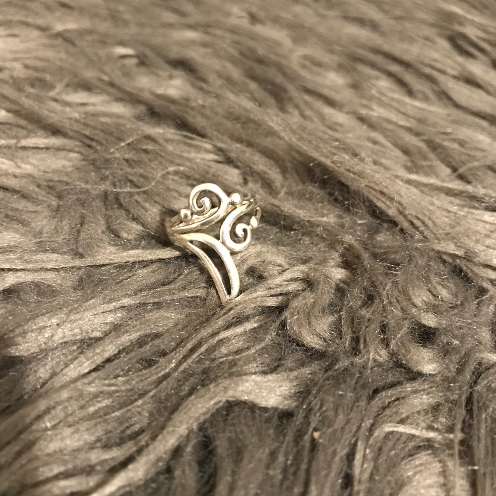Sterling silver scroll ring