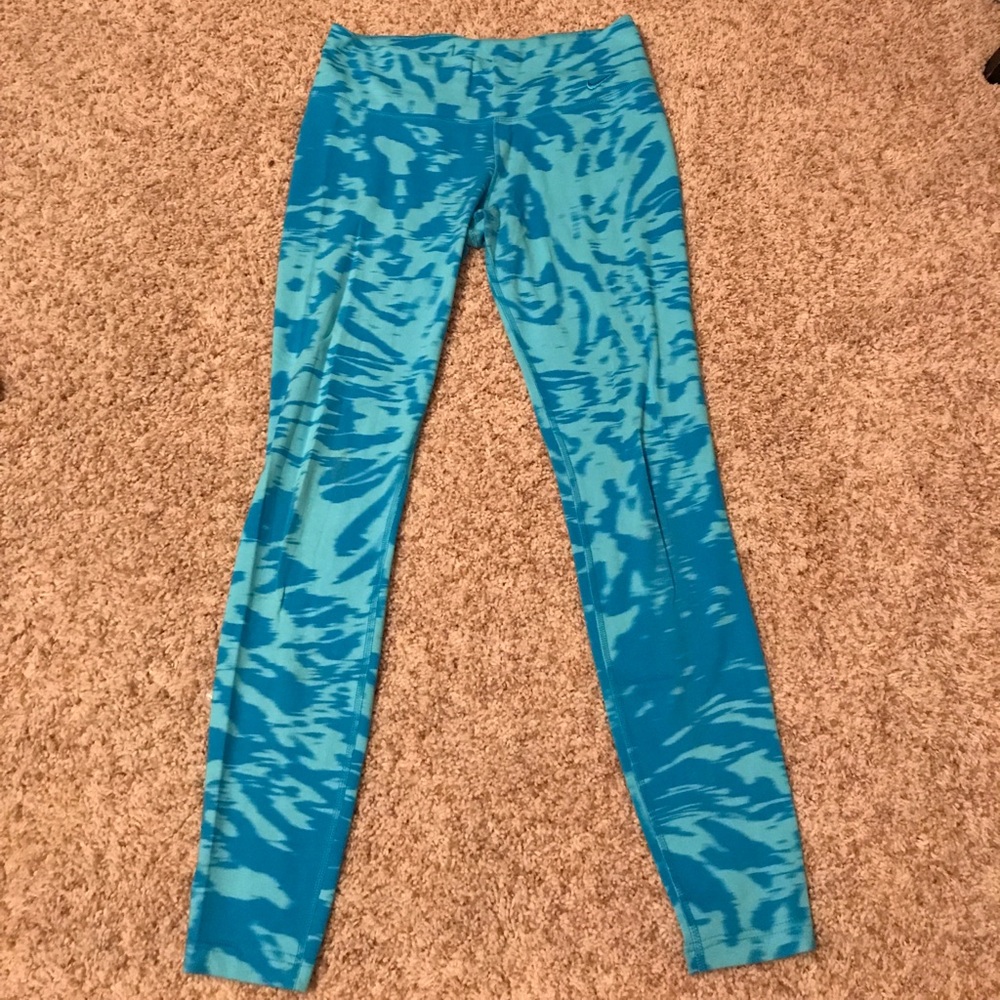 PRICE DROP 🚨 NIKE DRI-FIT leggings