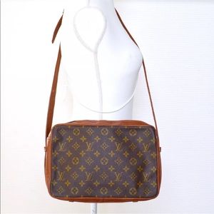 Authentic Louis Vuitton Sac Messenger Authentic Louis Vuitton Sac Messenger