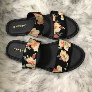Brand New Bamboo Floral Sandals