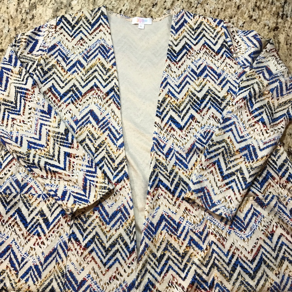 LuLaRoe- NWOT Large Sarah