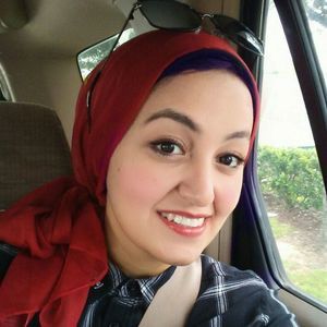 Meet your Posher, Noura