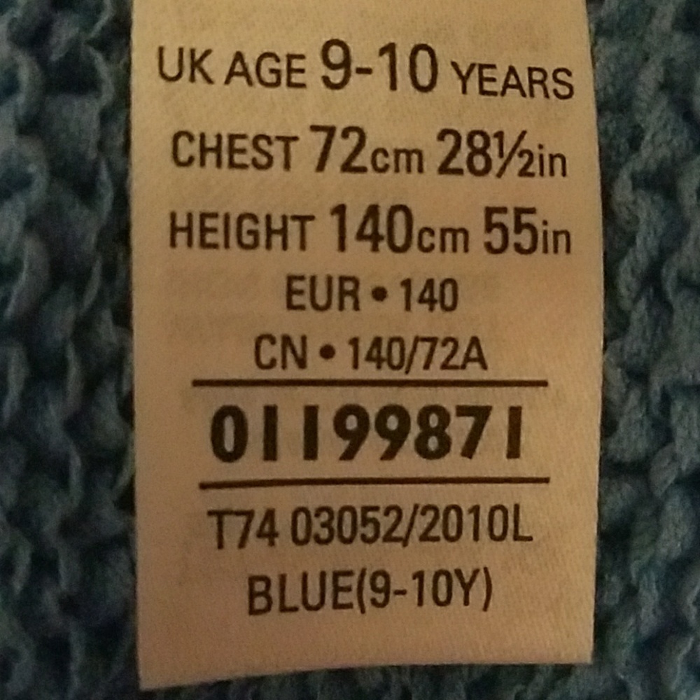 M&S London Girls Winter Blue Sweater Sz 9-10 - Picture 6 of 6