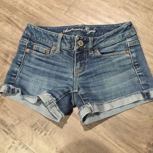 American eagle jean shorts size 00