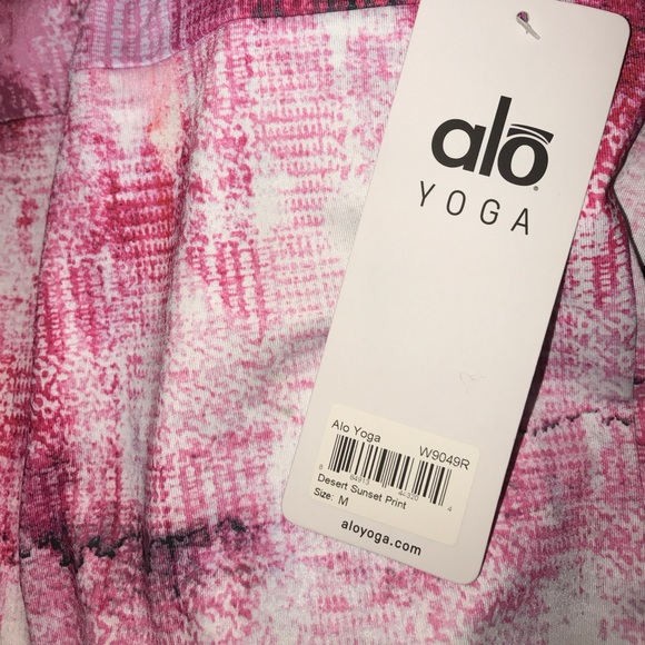 Ylo Yoga Lure Long Bra top NWT Desert Sunset med - Picture 6 of 7