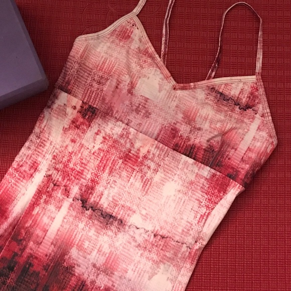 ALO Yoga Tops - Ylo Yoga Lure Long Bra top NWT Desert Sunset med