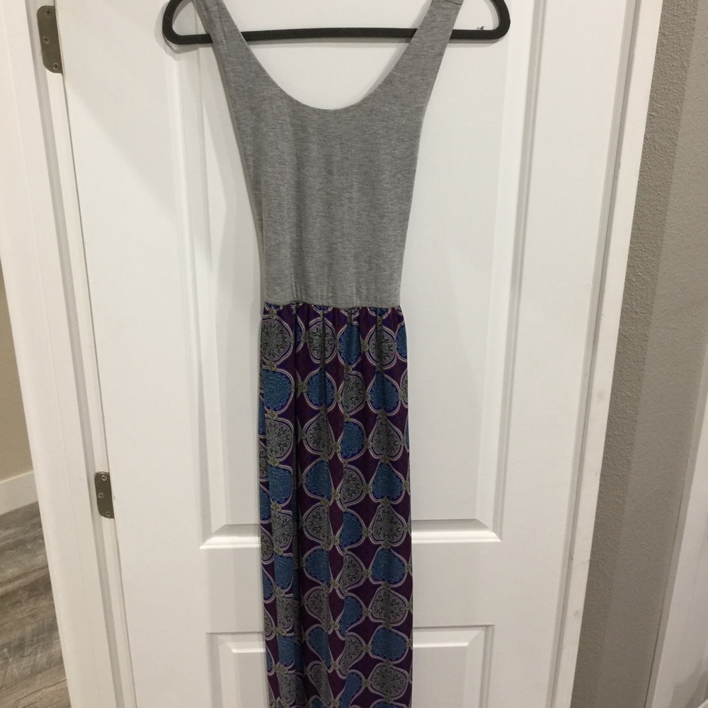 Patterned and gray maxi...fall transition
