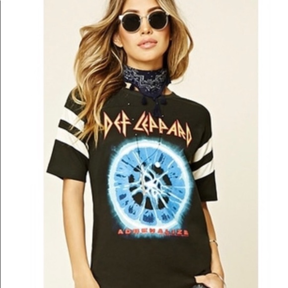 Forever 21 Tops - 🎸 Def Leppard band tee tour shirt S