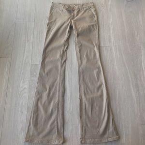 Frankie B low rise khaki pants in size 2