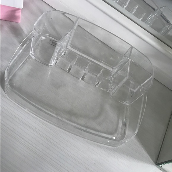 Acrylic Organizer - Picture 1 of 1