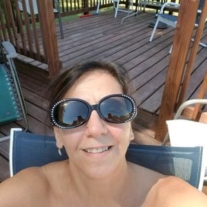 Meet your Posher, Joanne