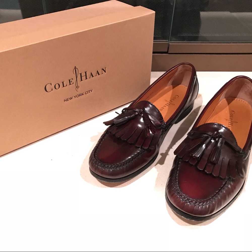 Beautiful Cole Haan Loafers! Gently used!