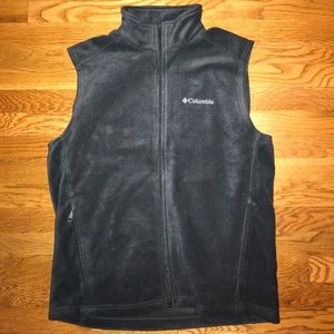 Columbia Vest.