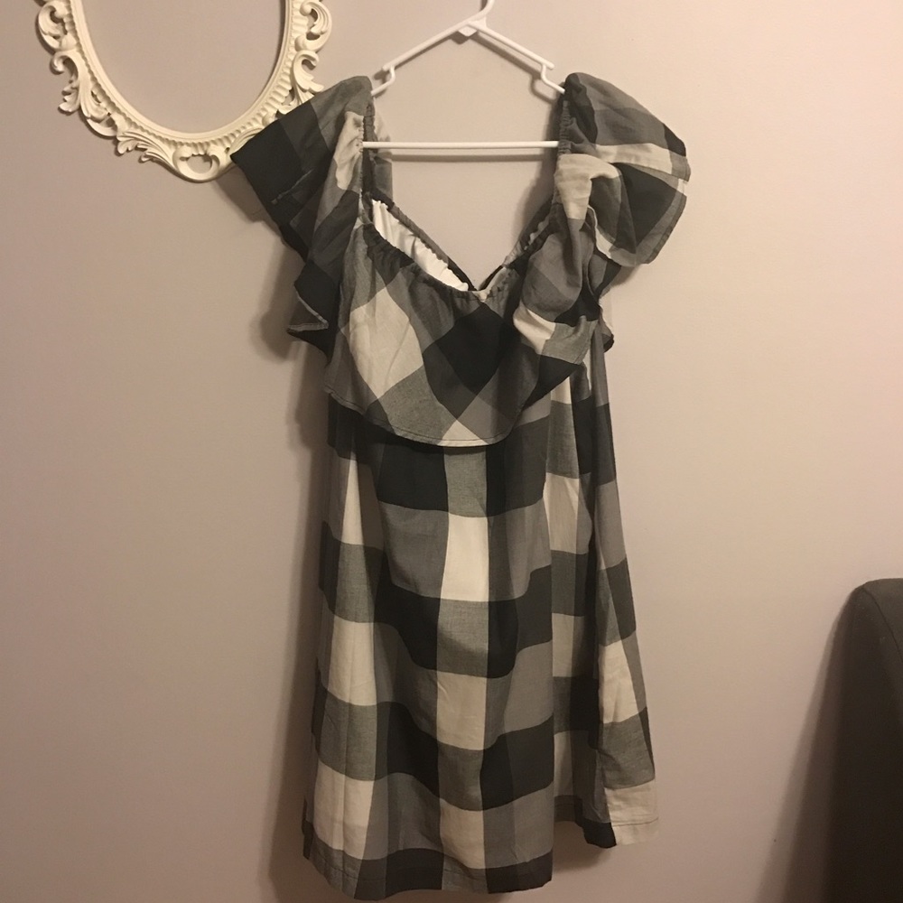 Brand new 3x off  the shoulder plaid dress
