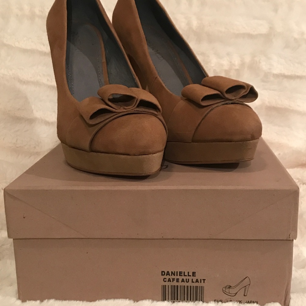 Rosegold - Danielle Suede Platform Pumps - Brown - Picture 4 of 5